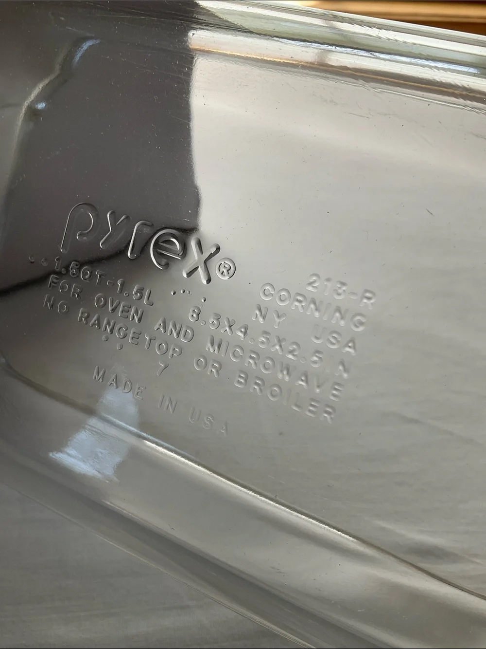 Pyrex durable loaf